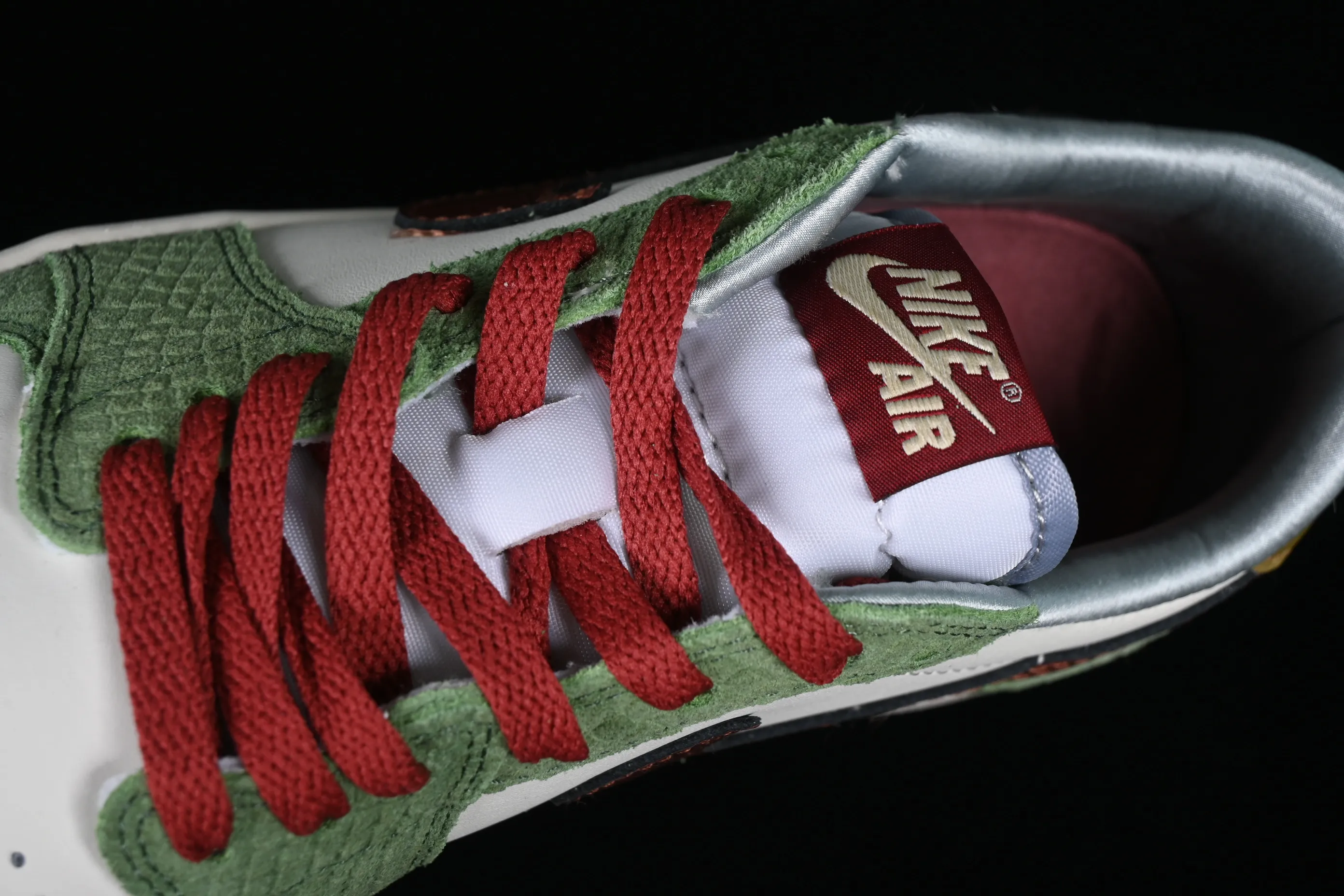 All categories Air Jordan Jordan series basketball shoes Air Jordan 1 Low Z version Air Jordan 1 Low CNY "Year of the Drago" AJ1 Joe 1 Year of the Dragon Limited Qinglong low-top cultural casual sneakers FN3727-100